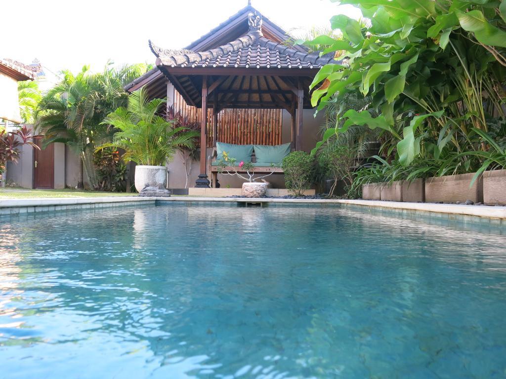 Villa Te Kawau Seminyak Zimmer foto